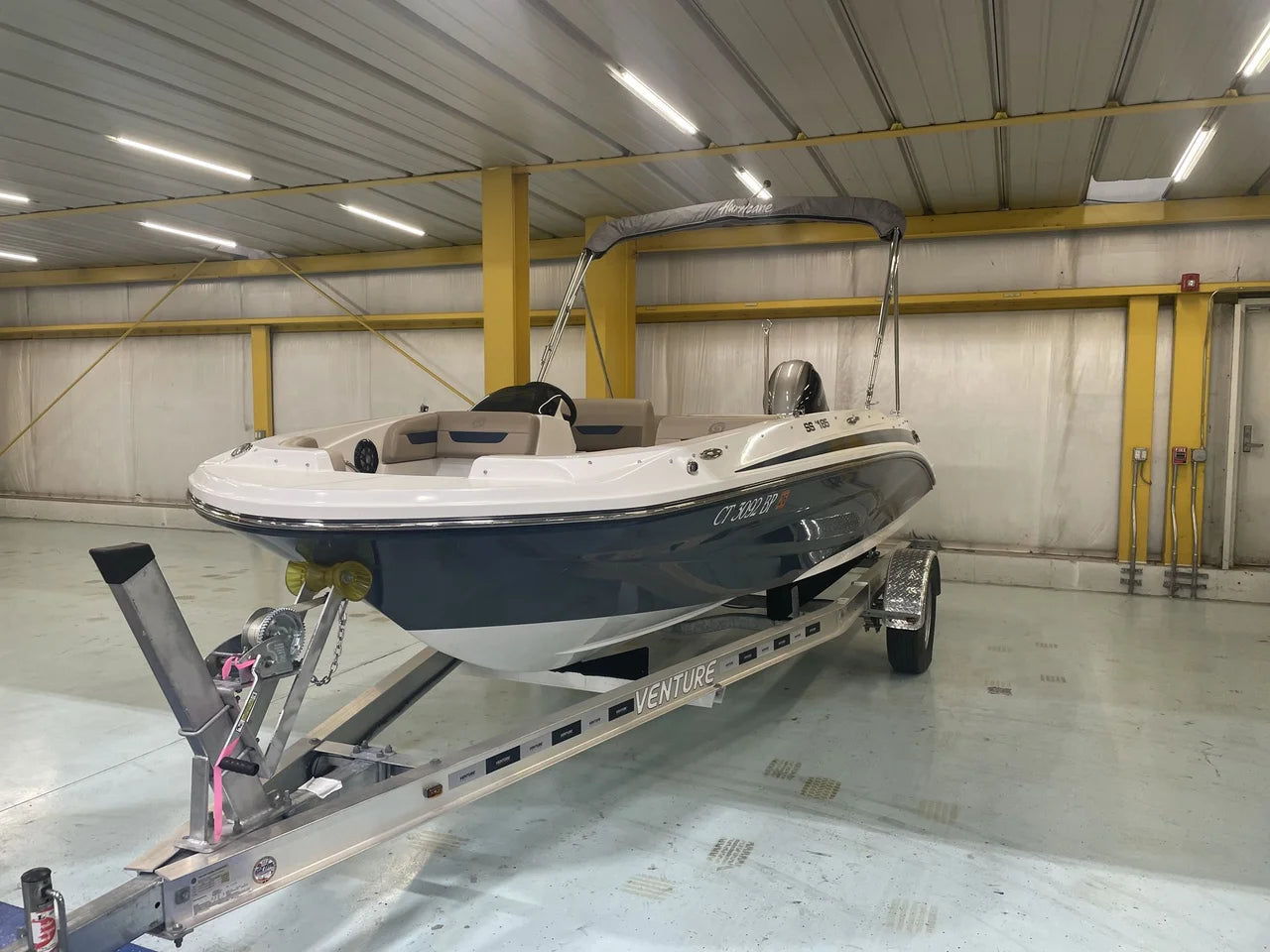 2023 Hurricane SunDeck Sport 185 OB 18.5 feet, Brookfield, Connecticut #3