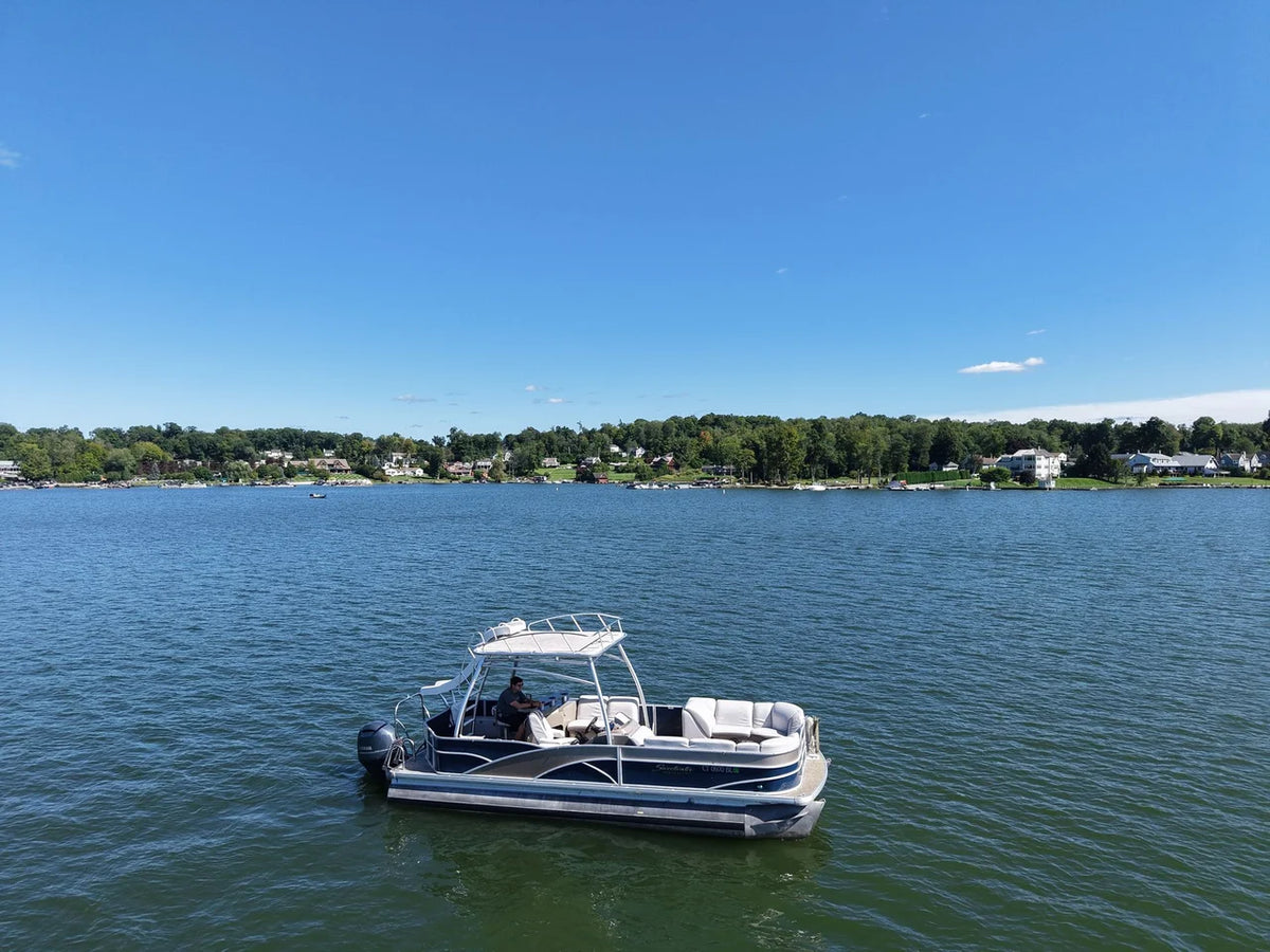 2016 Sweetwater Premium 240 SD3 24.0 feet, Brookfield, Connecticut #2