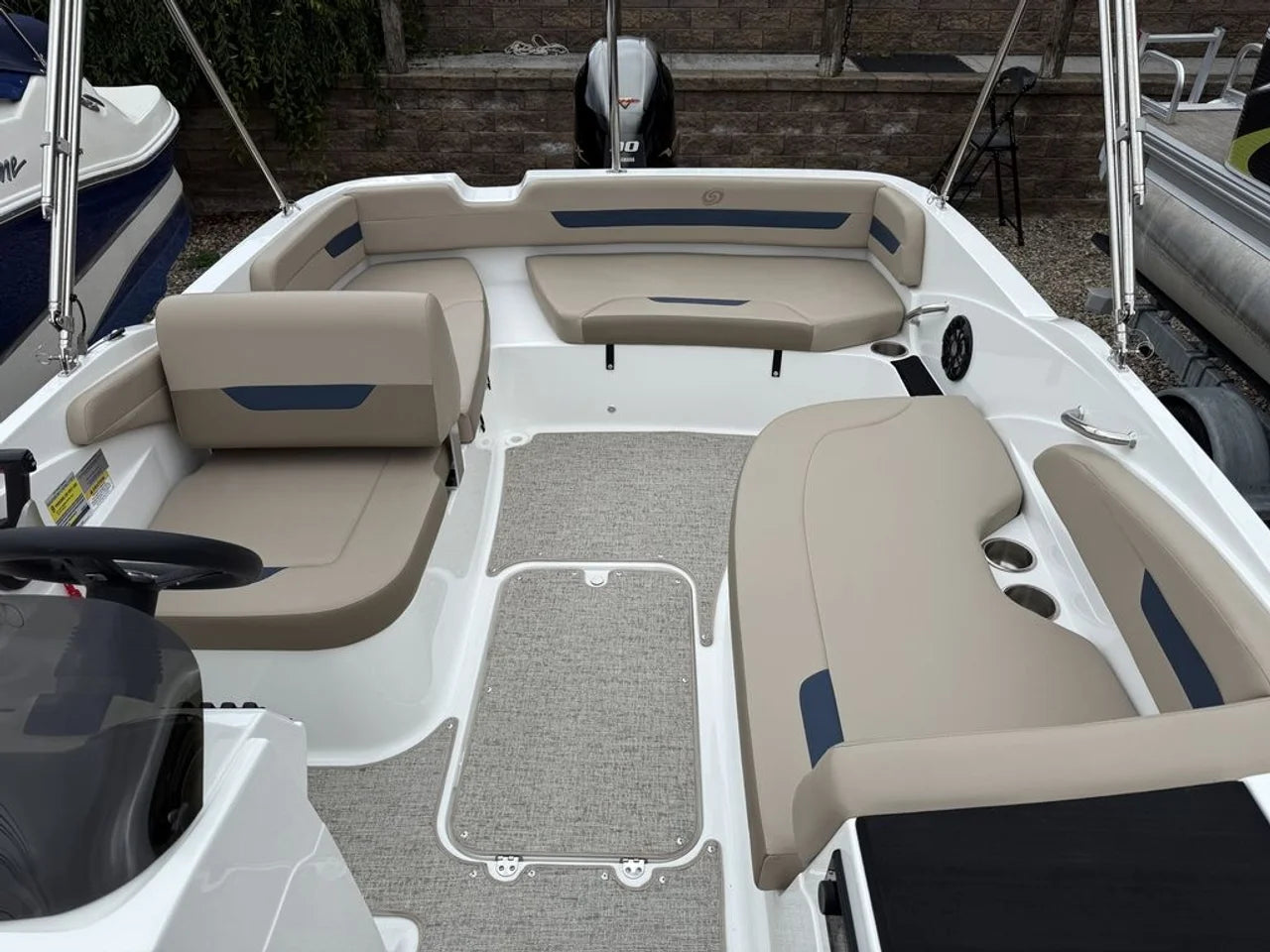 2023 Hurricane SunDeck Sport 185 OB 18.5 feet, Brookfield, Connecticut #9