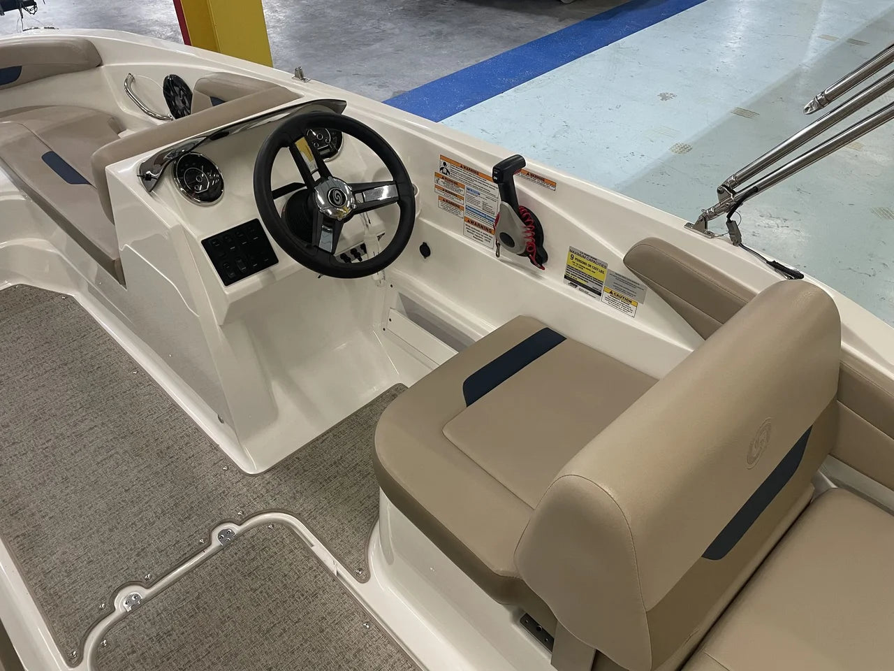 2023 Hurricane SunDeck Sport 185 OB 18.5 feet, Brookfield, Connecticut #8