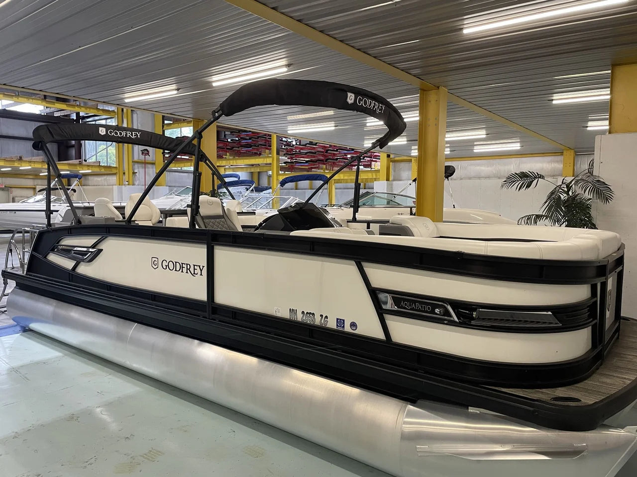 2024 Aqua Patio 255 CBE 25.0 feet, Brookfield, Connecticut #1
